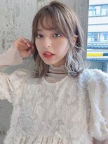 ルービック 枚方(Rubik's) セクションカラー/イヤリングカラー/外ハネニュアンスボブ