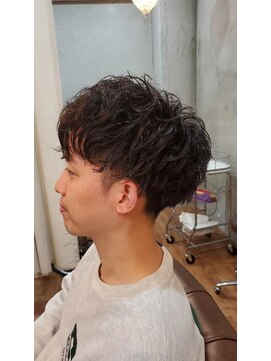 キートス(Kiitos) ニュアンスパーマ×刈り上げ