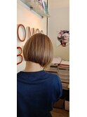 ショートボブ