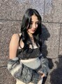 ヒン(HIN) ダメージを意識したカラーと綺麗なカットラインが得意です。