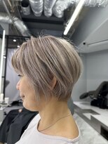 ヴァイス 新宿店(VAICE)&nbsp;ミセスヘア/ベリーショート/ハイトーンカラー［ショートボブ］