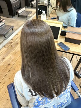 コミレ(COMILE) オリーブカラー/縮毛矯正/髪質改善