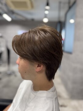 ルイス(L'wis) ブリーチなしのダブルカラー