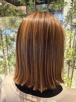 サザエ(SAZAE)&nbsp;高リピート率大人女性白髪ぼかし艶ボブ