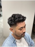 ショートハーパー 波巻きツイストスパイラル フェードカット渋谷