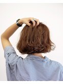 首元の涼しいボブスタイル。