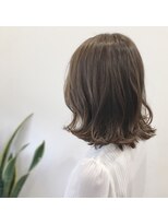 ルヴェール(Le Vert)&nbsp;【イルミナカラーで外国人風に】透明感◎グレージュカラー