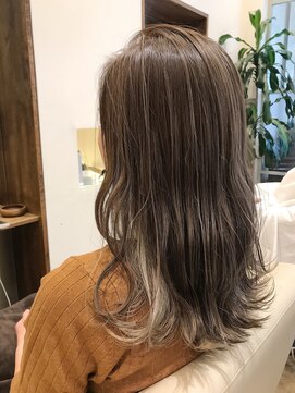 ラウブロッサム 大宮西口店(Lau Blossom) 【Lau Blossom 入江】ハイライト× インナーカラー× グレージュ