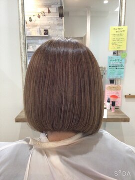 ヘアーミッションツムジ(hair mission Tsumuji) ミルクティーボブ
