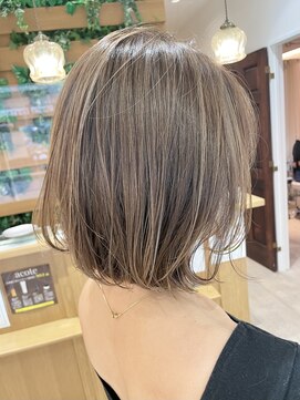 ネオリーブソラ 相模大野店(Neolive sola) ハイライト/似合わせカット/メルティカラー/ウェーブミディアム
