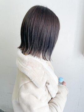 キャンバス バイ ネオリーブ 横浜西口(Canvas by neo.) 外ハネボブ　切りっぱなしボブ　ぱっつんボブ