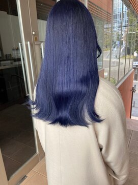 インク サカエ(inq sakae) ブルーカラーが可愛いハイトーンカラー♪