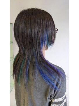 セブンフィズ(SEVEN fizz) ウルフカットインナーカラー