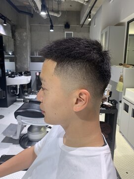 フランクスバーバーザスタンド(Frank’s barber the stand) メンズビジネスベリーショートバーバースタイルF