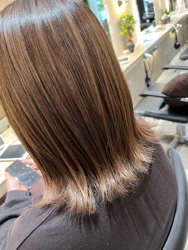 ヘアーソート(hair sort) レイヤーミディアム　#ベージュ 20代30代40代