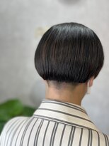 アロウ(ARAW) 清潔感あるマニッシュスタイル