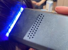 業界話題"たった30秒”で1度に5本つけれるデザインエクステ！LED照射による業界最新技術です！