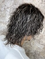 イエローコーン 金沢文庫店(YELLOW CORN) ハイライト波巻きスパイラルパーマ/ウルフパーマ/ダークアッシュ