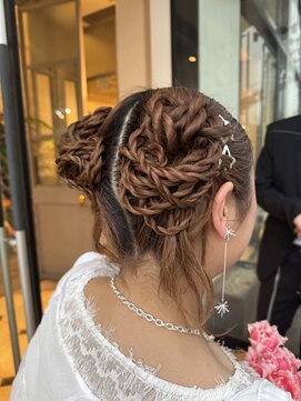 クス(KUsU) ブレーズツイン