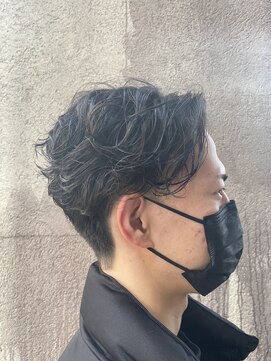 ロンド(Le Rond) メンズ/スパイラルパーマ/ツーブロック/無造作パーマ/