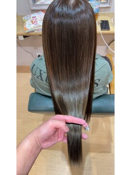 ルミエール(lumiere) シルクのような手触りに☆さらつや髪質改善美髪矯正♪