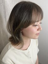 ビスポーク(BESPOKE)&nbsp;レイヤーボブオリーブベージュ