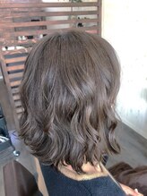 プロキシムヘアワークス(proxim hair works) ゆるふわ外ハネロブ