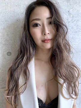 ウィクシー(wixy) 王道外国人スタイル！アッシュベージュ