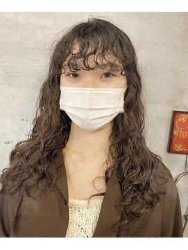 アティック ヘアーデザインアンドリラクゼーション(attic hair design&relaxation) くるくるパーマ