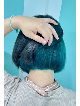 マティーナ ヘアー 池袋(Matina hair) 【インナー×前さがりボブ】