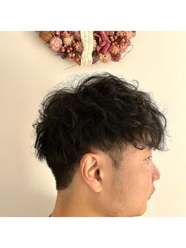 シーズンズ(SEASONS) メンズこそオススメのパーマ！