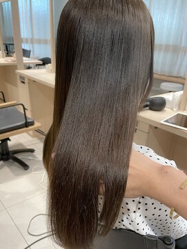 ルート(ROUTE) やわらかな縮毛矯正+髪質改善トリートメント