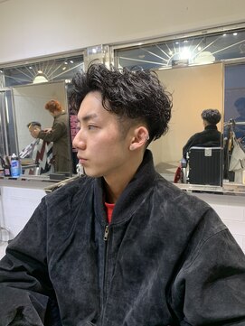 メリケンバーバーショップ フクオカ(MERICAN BARBERSHOP FUK) ハイライトマッシュパーマウルフアッシュブラック