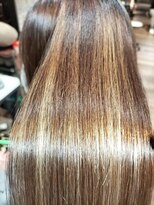 クロワ(croix)&nbsp;酸性ストレート＋髪質改善トリートメント