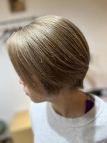 サーティーン(THIRTEEN)&nbsp;春ヘア!ベージュショート！(30代.40代)