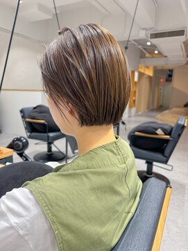 リイチ(LIICHI) ショートヘアからボブに伸ばしていくショートボブ