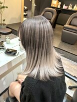 ブレンド 渋谷(BLend)&nbsp;20代30代40代白髪ぼかしハイライト小顔ショートボブミニウルフ