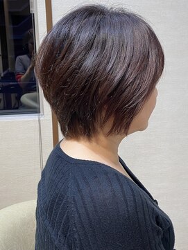 トモ(tomo.) ショートボブ