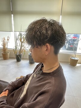 ヤテ(yate') 波巻きパーマ