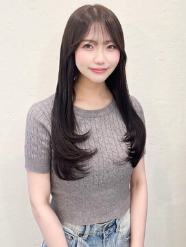 セルカ 新宿(CERCA) ヘーゼルブラウンレイヤー★【CERCA】東京新宿韓国風ヘア美容室