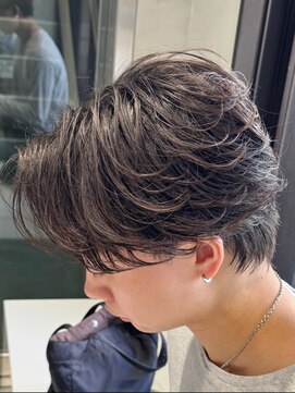 ニコ トウキョウ ロジック(nico TOKYO Logic) メンズセンターパートウルフセンターパートニュアンスパーマ襟足