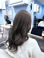 アンフィ 神奈川新町(Anphi)&nbsp;20代・30代　透明感あふれるオリーブグレージュ