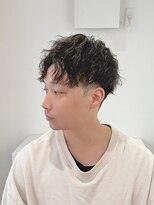 スイ(suiw)&nbsp;ツーブロックショートマッシュ縦落ちスパイラル【suiw】昭和町