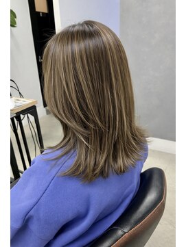 ヘアメイクレコリア(Hair Make RECOLIA) コントラストタテムラブリーチ
