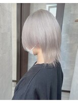 ミー 新宿(MII)&nbsp;ホワイトウルフ/ダブルカラー/髪質改善/縮毛矯正/新宿/MII/ミイ