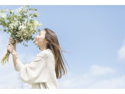 ロサ ブランシェ バイ エスト(Rosa Blanche by est)の写真