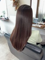 エリュール(Elure)&nbsp;ロングストレートヘア
