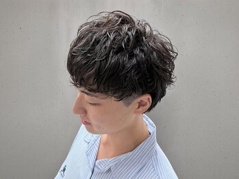 フィフスワン(fifth one)の写真/《今トレンドの緩めパーマ》無造作な質感のシャドウパーマで、初めてのメンズパーマも◎[町田/men's/韓国]