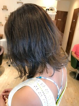 フォーリーフクローバー(four leaf clover) レイヤーボブ