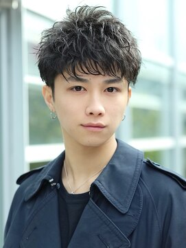 リップス 池袋(LIPPS) ビジカジ ソフトツーブロック ショートレイヤー 若ビジ正面